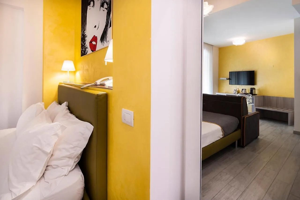 Istayintoledo Luxury Guest House Naples Italy